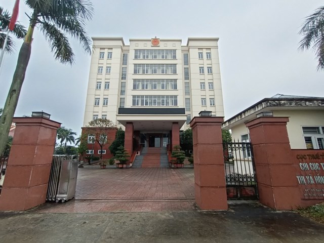 Trụ sở Chi cục thuế khu vực Hồng Lĩnh - Can Lộc nơi bà Hương công tác.