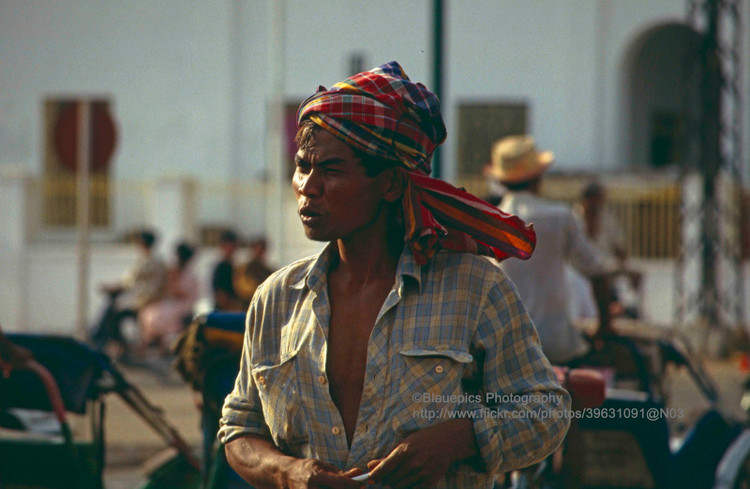 Anh kho quen ve cuoc song o thu do Campuchia ba thap nien truoc-Hinh-6