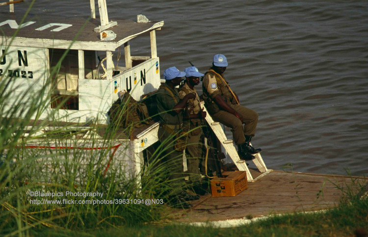 Anh kho quen ve cuoc song o thu do Campuchia ba thap nien truoc-Hinh-13