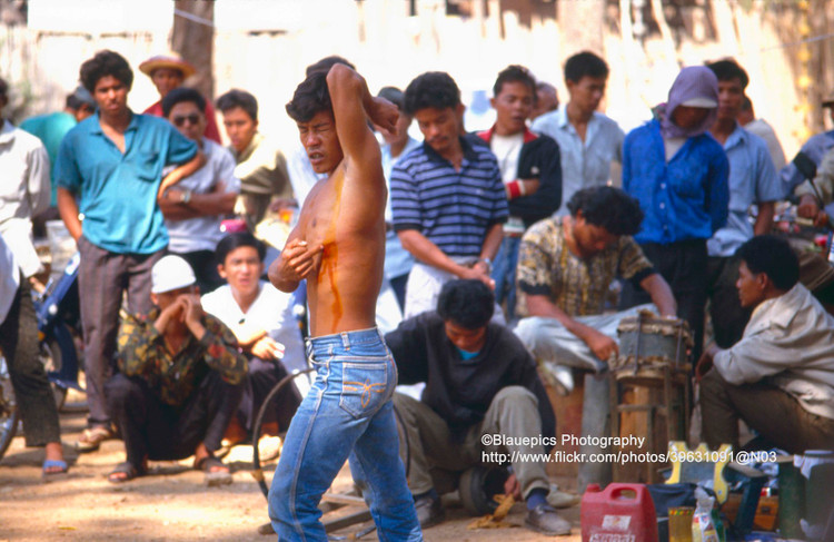 Anh kho quen ve cuoc song o thu do Campuchia ba thap nien truoc-Hinh-9