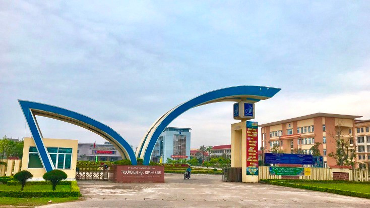 Trường Đại học Quảng Bình.