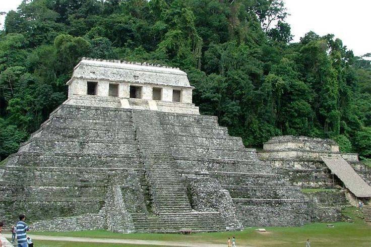 Chi tiet soc tren quan tai bang da cua vi vua Maya co dai-Hinh-8