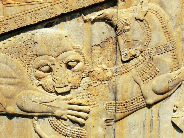 8. Ảnh hưởng đến nhiều tôn giáo và triết học. Các ý tưởng trong Avesta, đặc biệt là về thiện ác và ngày phán xét, đã có ảnh hưởng sâu sắc đến các tôn giáo lớn khác như Do Thái giáo, Cơ Đốc giáo và Hồi giáo. Ảnh: Pinterest.