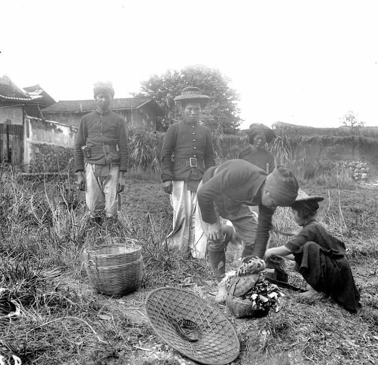 Loat anh xua nay hiem ve vung dat Cao Bang nam 1902-Hinh-6