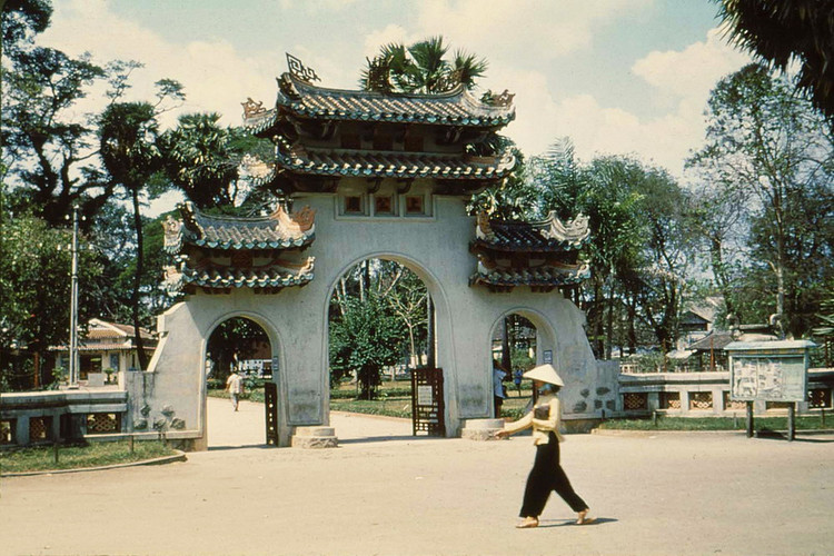 Anh hiem co kho tim cac dia danh nuc tieng Sai Gon nam 1956-Hinh-4