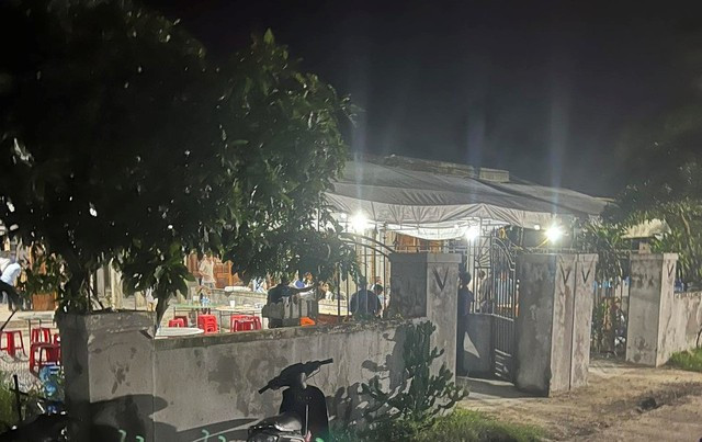 Chính quyền địa phương đang hỗ trợ gia đình tổ chức tang lễ cho hai ông cháu.