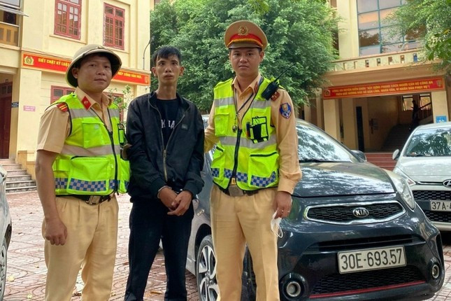 Đối tượng Nguyễn Phước Tiến bị bắt giữ.