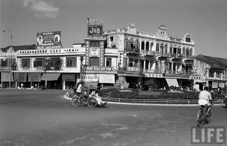 Loat anh sac net ve cuoc song o Cho Lon nam 1950