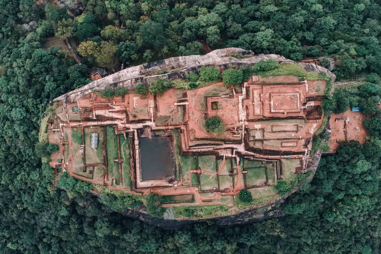 Choang ngop truoc khoi da khong lo hinh su tu o Sri Lanka-Hinh-8