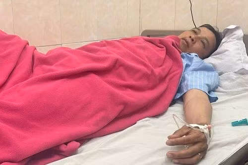 Nghệ An: Cán bộ bảo vệ rừng bị “lâm tặc” đánh nhập viện ảnh 3