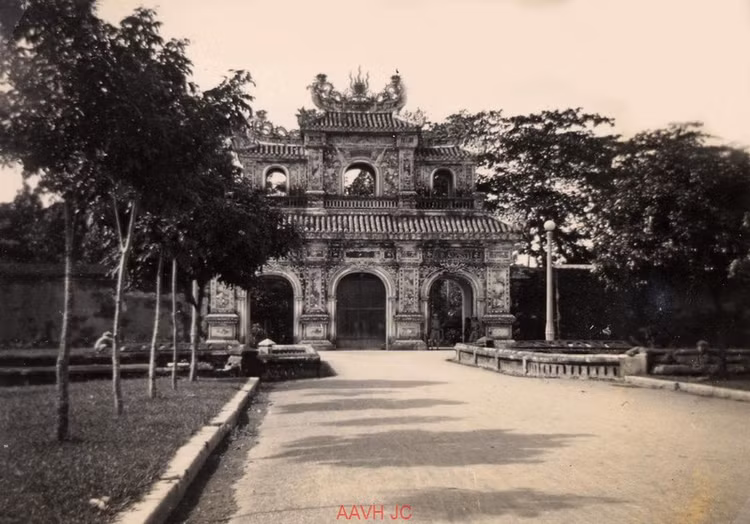 Anh khong dung hang ve cuoc song o Hue nam 1939-Hinh-6