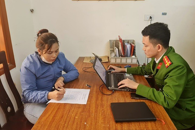 Đối tượng Tiêu Thị Giang tại Cơ quan CSĐT.