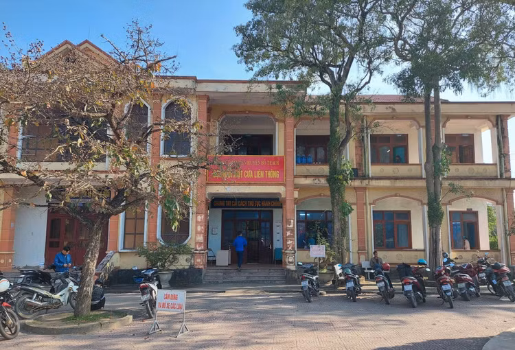 Văn phòng đăng ký đất đai huyện Bố Trạch.