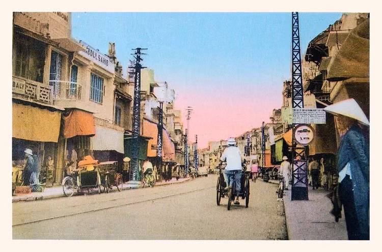 Anh cuc quy ve pho Hang Dao o Ha Noi tram nam truoc-Hinh-13