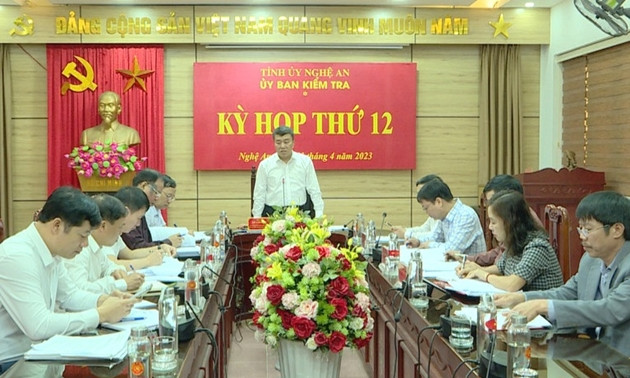 Tại phiên họp thứ 12, UBKT tỉnh uỷ Nghệ An đã xem xét kỷ luật nhiều tập thể, cá nhân.