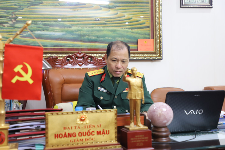 Đại tá, Tiến sĩ Hoàng Quốc Mậu - Đảng ủy viên Đảng ủy Tổng Công ty Kinh tế Kỹ thuật Công nghiệp quốc phòng (GAET) - Giám đốc Công ty Vật liệu nổ Công nghiệp.