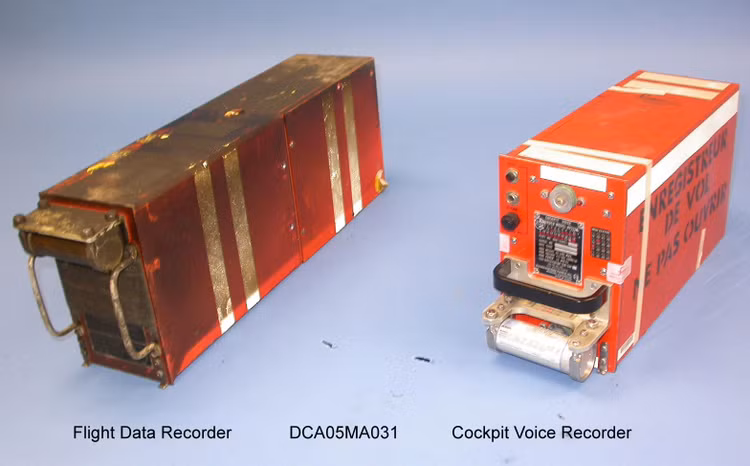 15 su that bat ngo ve hop den cua may bay-Hinh-4