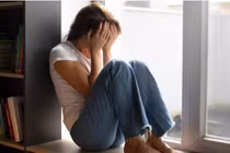 Vợ hoang mang vì cưới nhau 5 năm mới làm "chuyện ấy" 4 lần