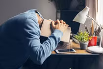 Thông tin mới dự thảo theo dõi 'tâm thần' ở người chịu áp lực công việc