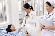 Báo động đỏ cứu sản phụ suy tim, phù phổi cấp sau sinh