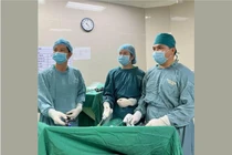 Đau âm ỉ vùng thượng vị không ngờ u GIST dạ dày hiếm gặp đe dọa tính mạng