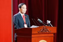 Ông Trần Lưu Quang tiếp tục làm Bí thư Thành ủy TP HCM