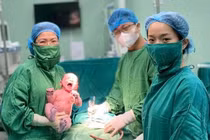 Giữ thai thành công sau 4 lần sảy thai liên tiếp