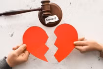 Chồng cũ cưới vợ sau 6 tháng ly hôn mời tôi đến dự 