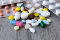 Những nhóm thuốc cần cẩn trọng khi sử dụng lâu dài
