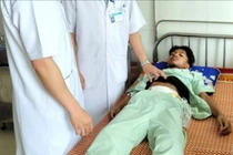 Đau bụng dữ dội, bệnh nhi 15 tuổi thủng ruột do giun đũa