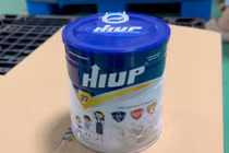 Bắt Tổng giám đốc Công ty Cổ phần Z Holding sản xuất sữa giả