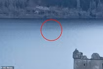 Quái vật hồ Loch Ness 'tái xuất'?