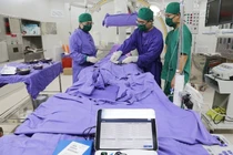 Thay máy tạo nhịp tái đồng bộ cơ tim cho bệnh nhân 72 tuổi