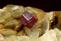 Ngôi mộ cổ Scythia 1.900 năm tuổi hé lộ bí mật về khoáng vật nguy hiểm