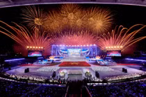 Từ Phú Quốc, Đà Nẵng, Sun Group mang cả bầu trời pháo hoa đỉnh cao ra Thủ đô