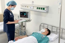 Đau đầu dữ dội, chiến sĩ 22 tuổi bị não mô cầu xâm lấn suy đa tạng