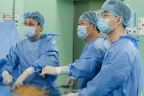 Nước tiểu có mùi hôi không ngờ rò bàng quang đại tràng nguy hiểm