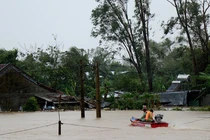 Thời tiết ngày 22/11: Mưa lớn, cảnh báo lũ quét ở Trung Trung Bộ, Tây Nguyên