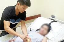 Kỳ tích 11 năm chờ đợi con của mẹ bầu IVF mắc bạo bệnh