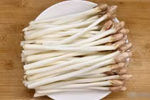 Loại rau mầm trường thọ, protein gấp 8 lần sữa, giòn ngon bất ngờ