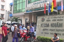 TP HCM tăng cường kiểm soát “cò” tại bệnh viện công