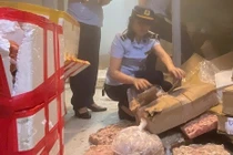 Phát hiện 2 tấn thực phẩm "bẩn" ở Quảng Ninh