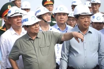 Thủ tướng Phạm Minh Chính thị sát tiến độ dự án sân bay Long Thành