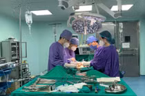 Chạy đua với thời gian, cứu tinh hoàn xoắn cho người đàn ông 35 tuổi