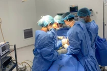 Cấp cứu vì viêm tụy cấp do sỏi mới biết toàn bộ phủ tạng đảo ngược