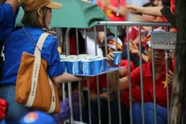 Hình ảnh đẹp của tình nguyện viên trong ngày sơ duyệt diễu binh tại Hà Nội