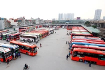 Tăng cường phương tiện vận tải dịp Tết, không để chèn ép giá