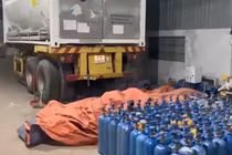 Bên trong xưởng sang chiết "khí cười" bồn chứa hàng chục tấn