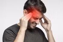 Đau đầu kéo dài, dấu hiệu cảnh báo u não, tăng huyết áp