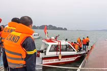 Lật tàu trên Vịnh Hạ Long... kỹ năng sống sót khi đắm tàu